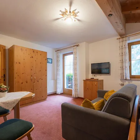 Haus Bergzauber Apartment Neustift im Stubaital Exterior photo