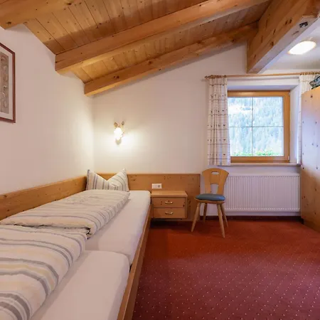 Haus Bergzauber Apartment Neustift im Stubaital Exterior photo